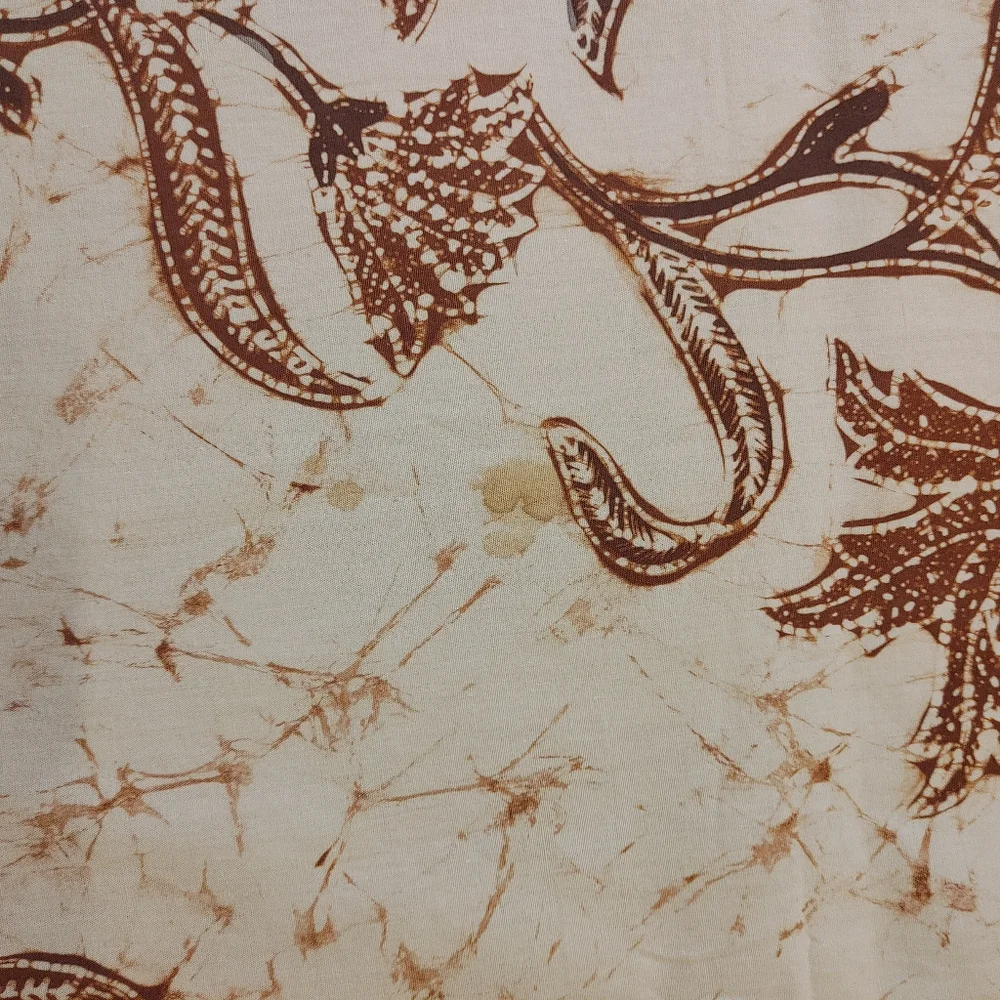 Hand Printed Batik Tablecloth 1970s 36